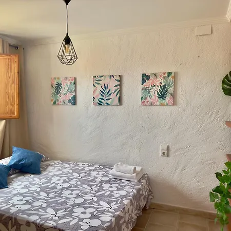 Estudio En El Castillo De * Dénia