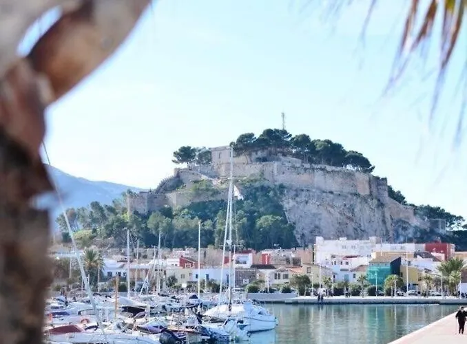 Estudio En El Castillo De *